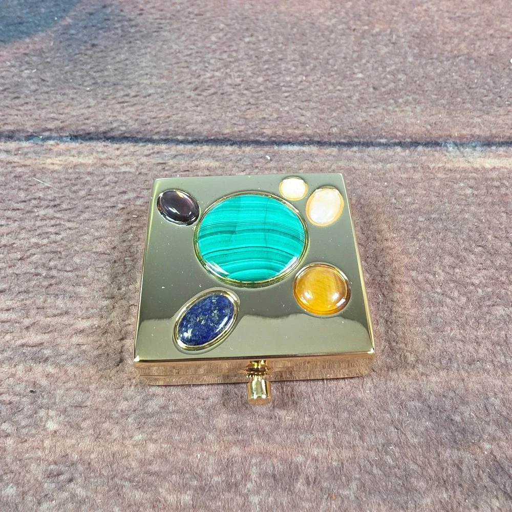 Estee Lauder Powder Compact Womens OS Gold Excellent Good Fortunes 2011 Stones